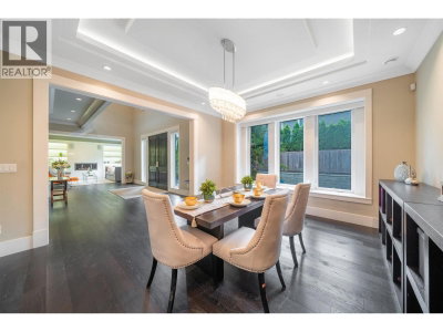 7698 WHEATER Court | Burnaby British Columbia | Slide Image Six