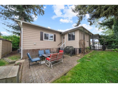 3665 244 Street | Langley British Columbia | Slide Image Thirty-two