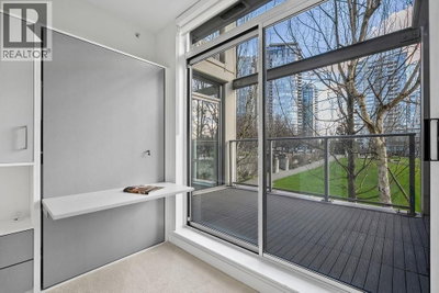 638 BEACH Crescent | Vancouver British Columbia | Slide Image Twenty-eight