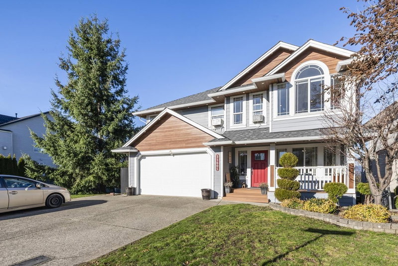 31605 HARMONY Court Abbotsford British Columbia, V2T 6S7 - 9 Bedrooms Home For Sale