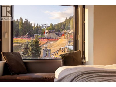 4280 MOUNTAIN Square | Whistler British Columbia | Slide Image Nine