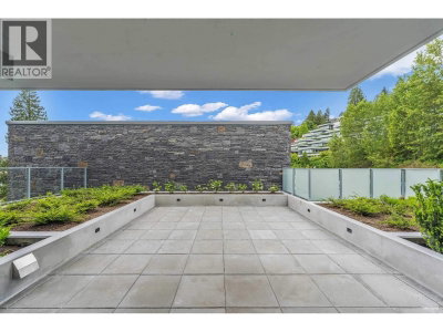 788 ARTHUR ERICKSON Place | West Vancouver British Columbia | Slide Image Fourteen