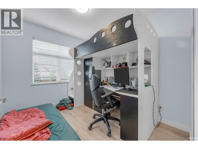 9800 ODLIN Road | Richmond British Columbia | Slide Image Nineteen