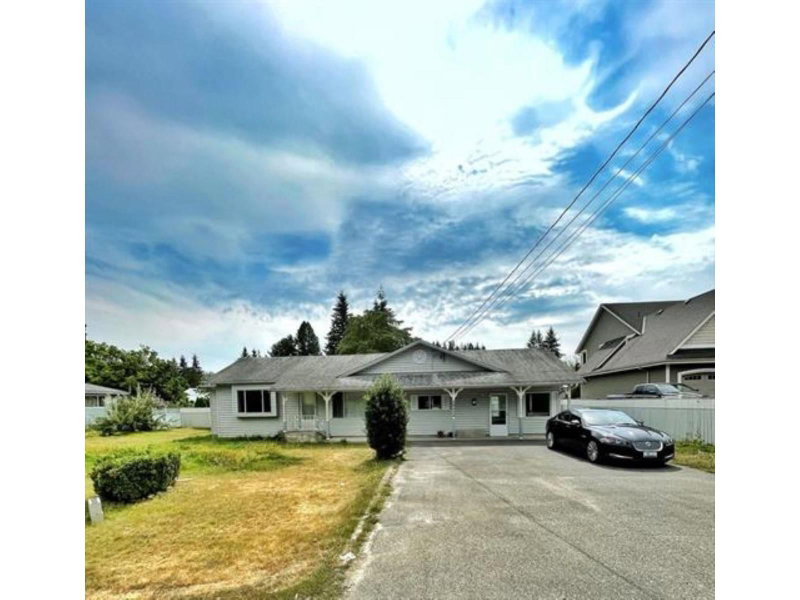 24954 56 Avenue Langley British Columbia, V4W 1B1 - 2 Bedrooms Home For Sale