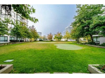 7555 ALDERBRIDGE Way | Richmond British Columbia | Slide Image Twenty-three