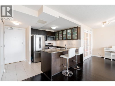 7555 ALDERBRIDGE Way | Richmond British Columbia | Slide Image Four