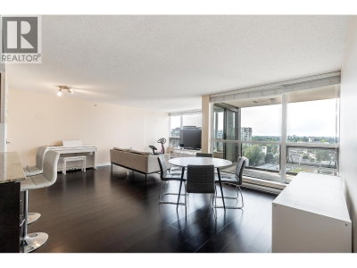 7555 ALDERBRIDGE Way | Richmond British Columbia | Slide Image Six