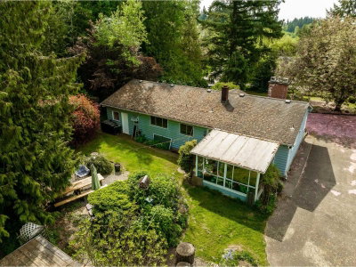 20889 32B Avenue | Langley British Columbia | Slide Image Three