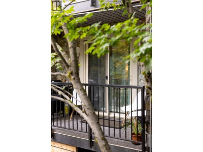 2021 KAREN Crescent | Whistler British Columbia | Slide Image Fifteen