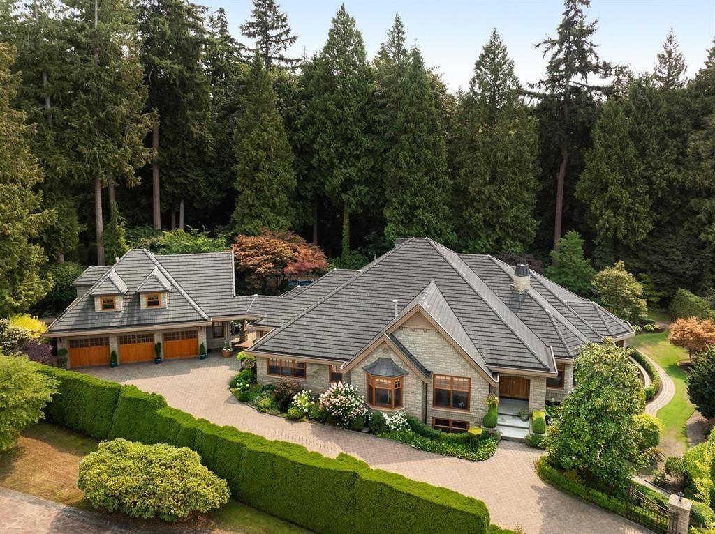 3122 136 Street, Surrey, British Columbia V4P 3C8