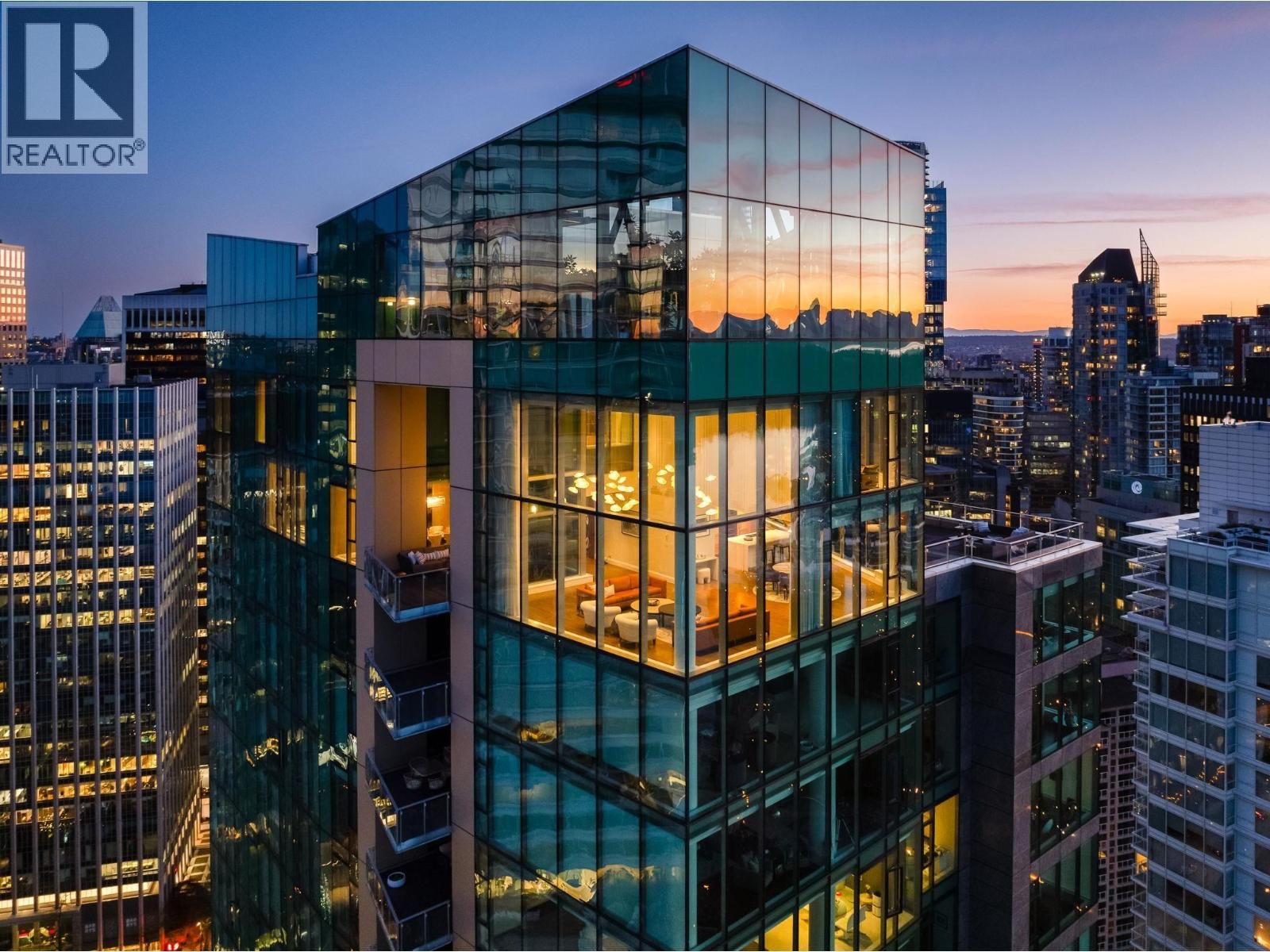 277 THURLOW Street, Vancouver, British Columbia V6C 0C1