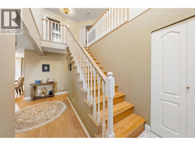 1410 MOUNTAINVIEW Court | Coquitlam British Columbia | Slide Image Fifteen