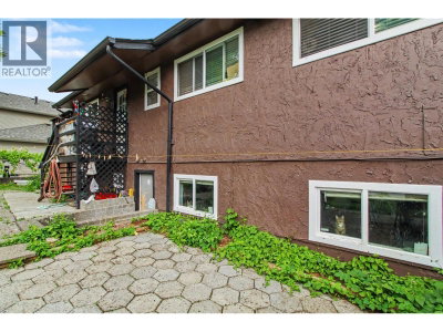 11961 248 Street | Maple Ridge British Columbia | Slide Image Eight