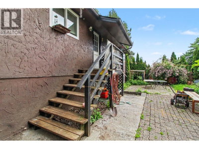 11961 248 Street | Maple Ridge British Columbia | Slide Image Nine