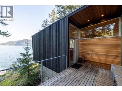 671 BOWEN VIEW Road | Gambier Island British Columbia | Slide Image Twenty-two