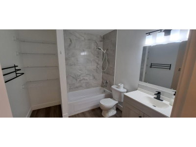 32870 GEORGE FERGUSON Way | Abbotsford British Columbia | Slide Image Nine