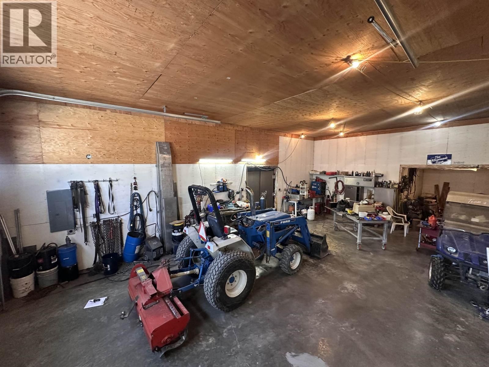 3865 BLUE RIDGE ROAD Image 15