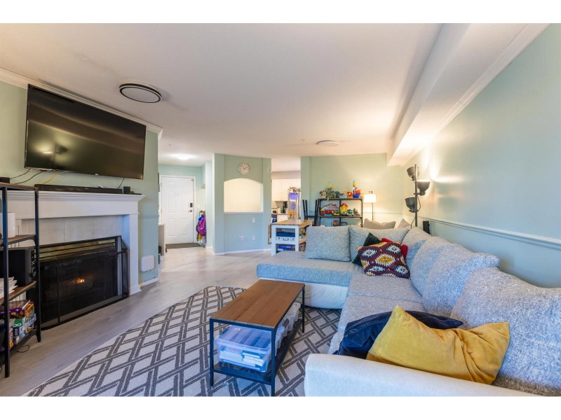 2750 FAIRLANE Street Abbotsford British Columbia, V2S 7K9 - 2 Bedrooms Condo For Sale