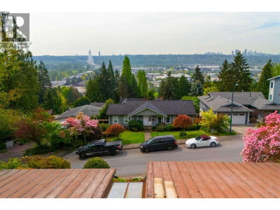 2563 ASHURST Avenue | Coquitlam British Columbia | Slide Image Three