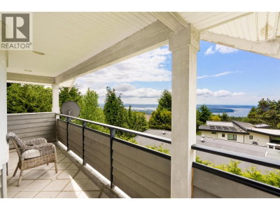1109 HIGHLAND Drive | West Vancouver British Columbia | Slide Image Seventeen