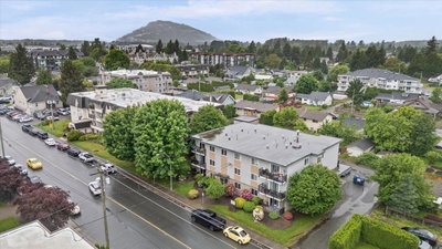 9477 COOK Street | Chilliwack British Columbia | Slide Image Three
