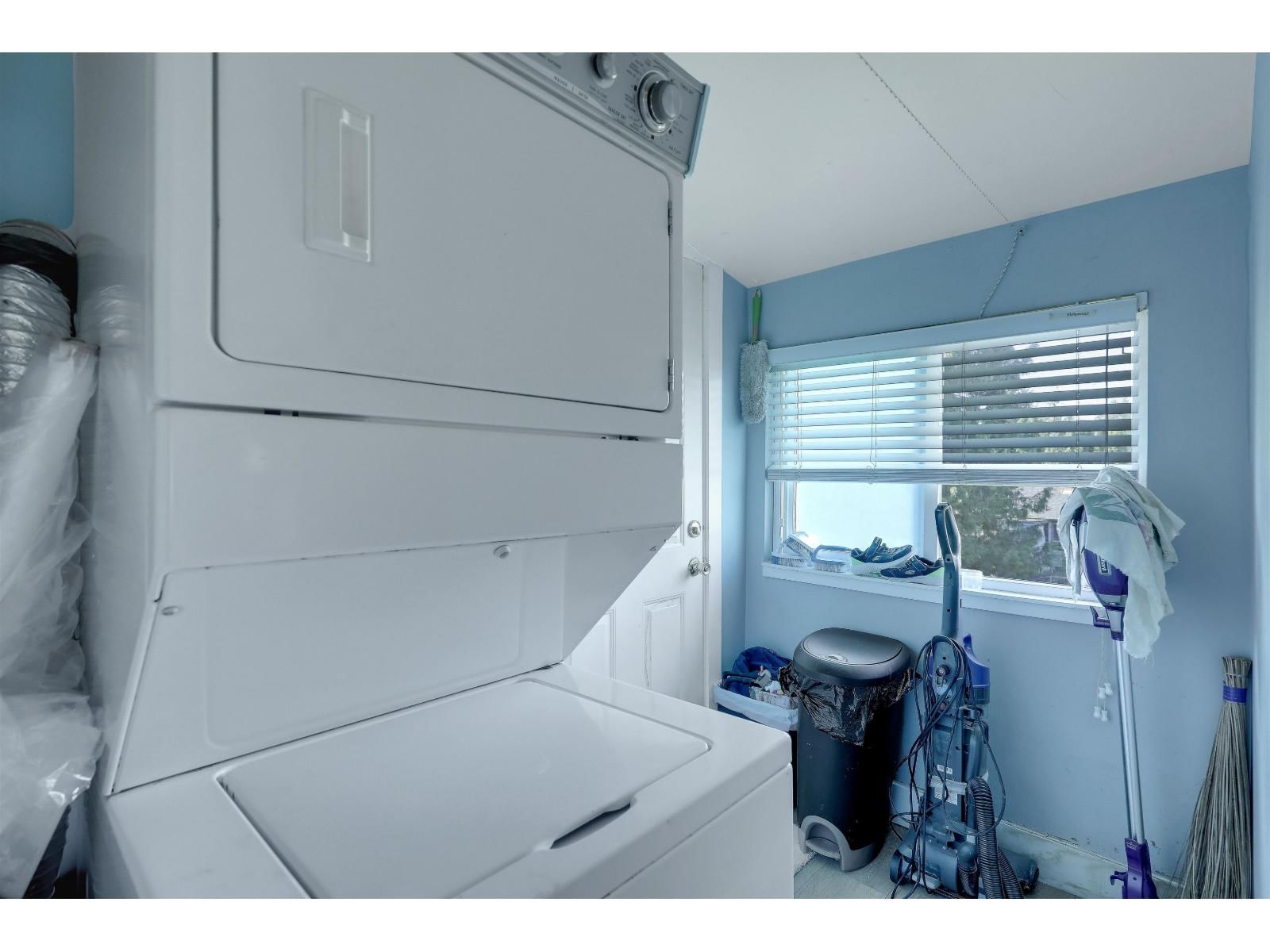 12841 98 AVENUE Image 7
