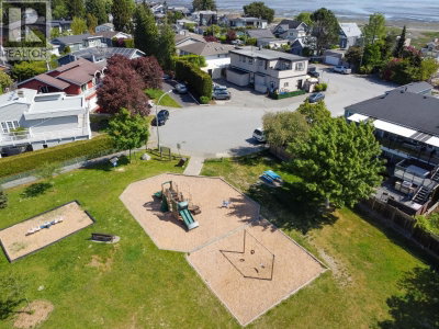 1220 MORRIS Crescent | Delta British Columbia | Slide Image Thirty-seven