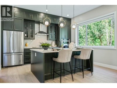 24461 JENEWEIN Drive | Maple Ridge British Columbia | Slide Image Six