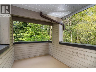 3275 MOUNTAIN Highway | North Vancouver British Columbia | Slide Image Fourteen