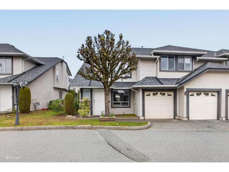 3160 TOWNLINE Road Abbotsford British Columbia, V2T 5P4 - 5 Bedrooms Condo For Sale