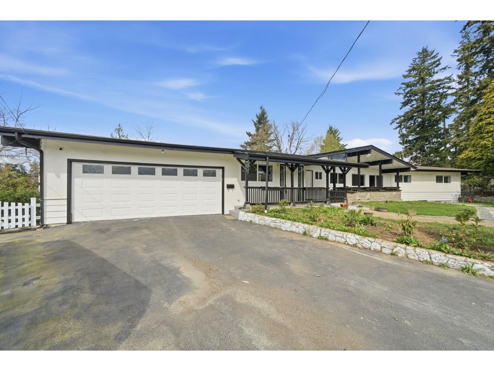 2291 RAINIER Street, Abbotsford, British Columbia V2T 3E7