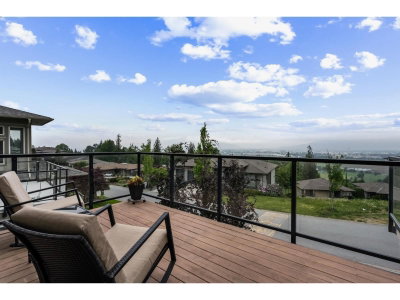 51075 FALLS Court | Chilliwack British Columbia | Slide Image Five