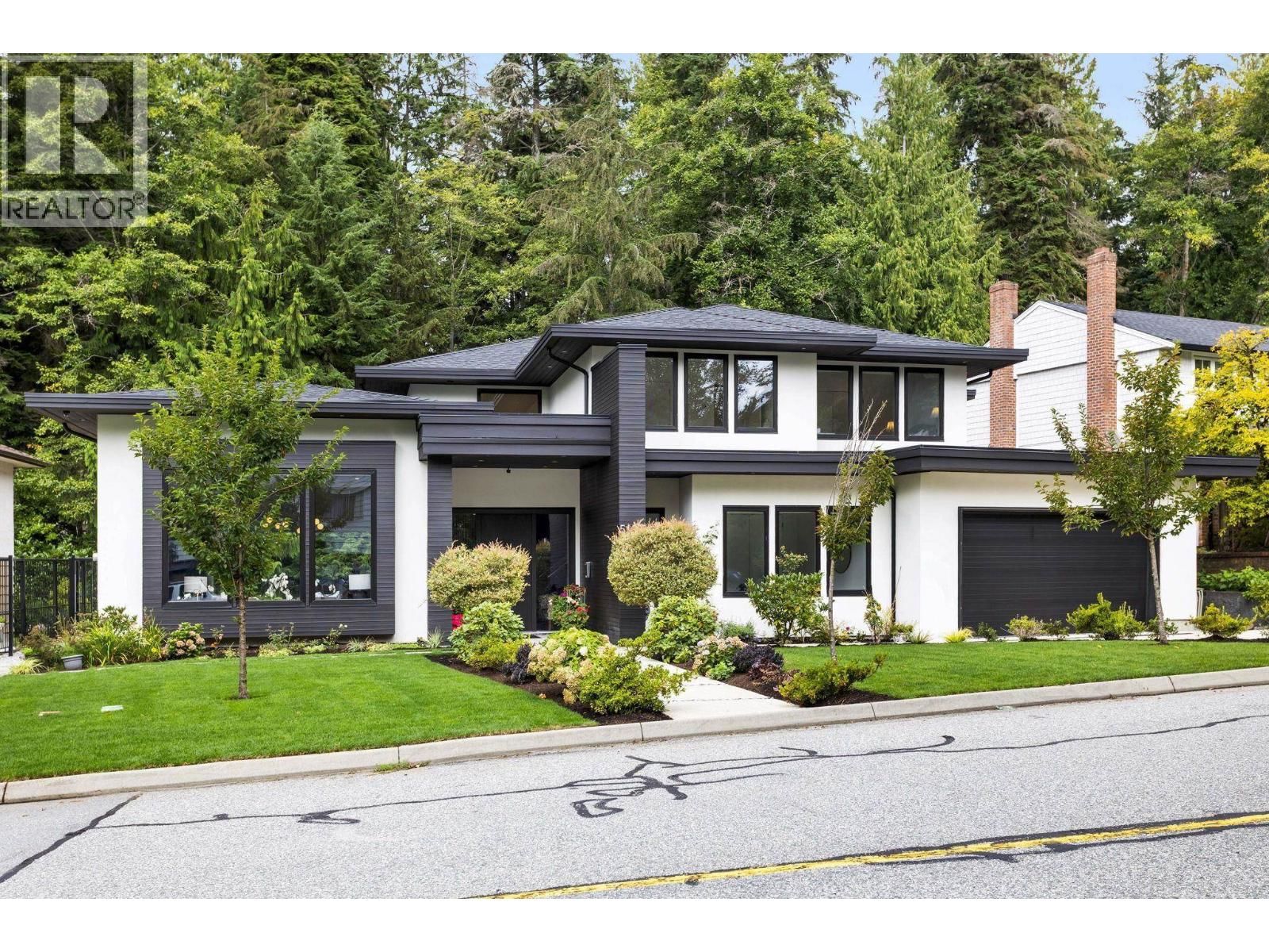 5197 SONORA Drive, North Vancouver, British Columbia V7R 3V7