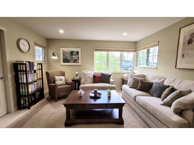 15974 BUENA VISTA Avenue | White Rock British Columbia | Slide Image Fourteen