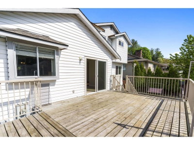33480 BLUEBERRY Drive | Mission British Columbia | Slide Image Thirty-three