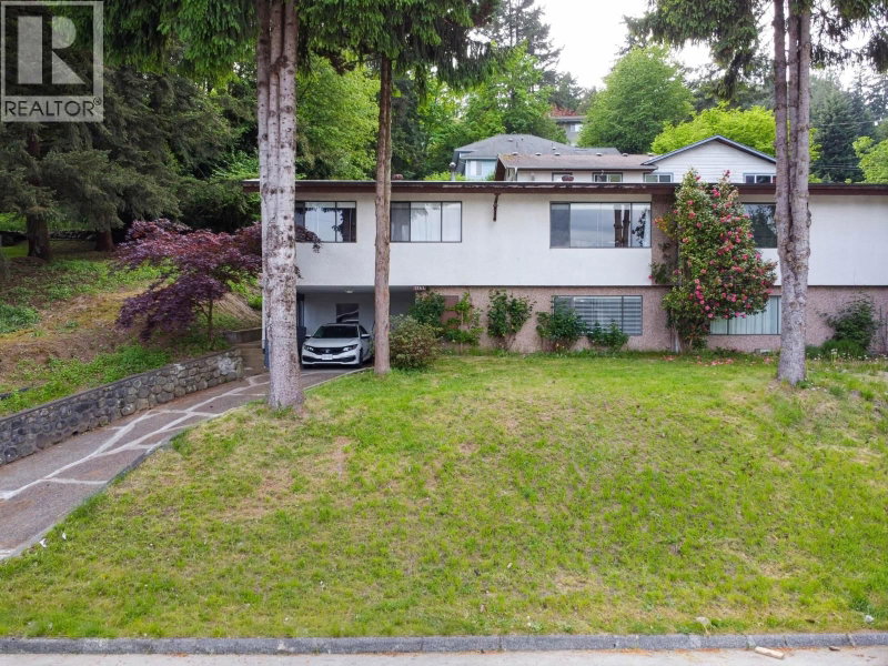 1941 CHARLES Street Port Moody British Columbia, V3H 2M4 - 3 Bedrooms Condo For Sale