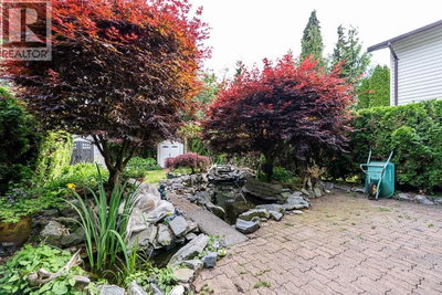 1868 COQUITLAM Avenue | Port Coquitlam British Columbia | Slide Image Thirty-one