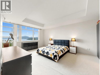 8725 SEASCAPE Drive | West Vancouver British Columbia | Slide Image Eighteen