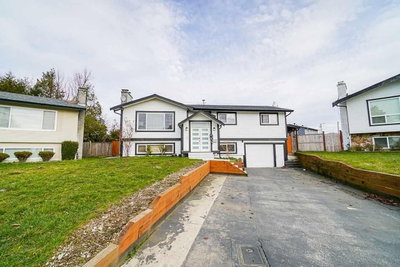 3174 ROYAL Court | Abbotsford British Columbia | Slide Image One