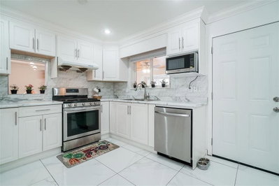 3174 ROYAL Court | Abbotsford British Columbia | Slide Image Thirteen