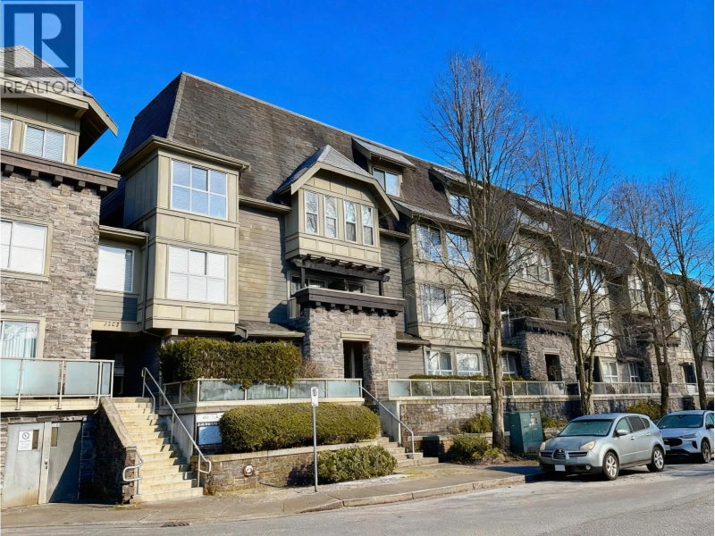 2108 ROWLAND Street Port Coquitlam British Columbia, V3C 0C1 - 3 Bedrooms Condo For Sale