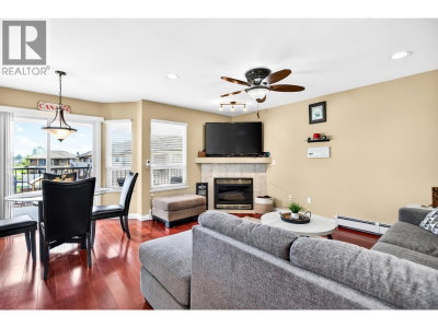 231 SUZUKI Street | New Westminster British Columbia | Slide Image Thirteen