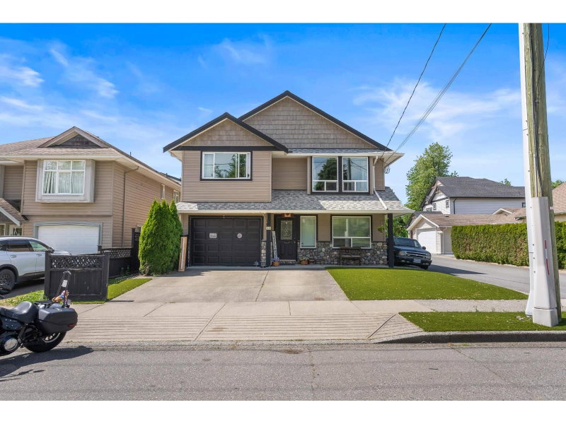 7517 MURRAY Street Mission British Columbia, V2V 4A9 - 6 Bedrooms Home For Sale