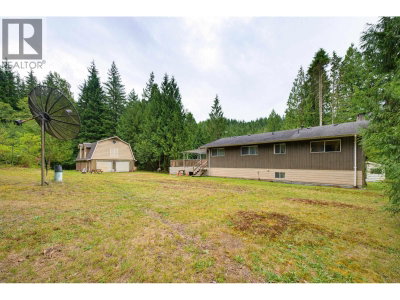 28595 DEWDNEY TRUNK Road | Maple Ridge British Columbia | Slide Image Thirty-one