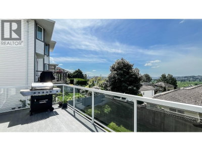 1161 COUTTS Way | Port Coquitlam British Columbia | Slide Image Three