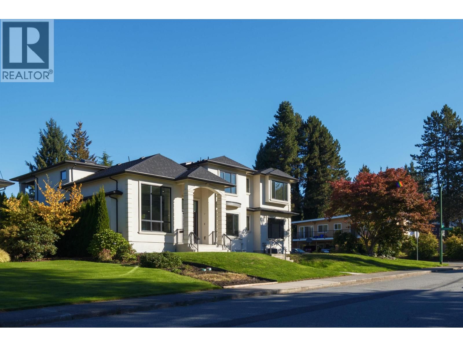7129 BUFFALO Street, Burnaby, British Columbia V5A 1Y8