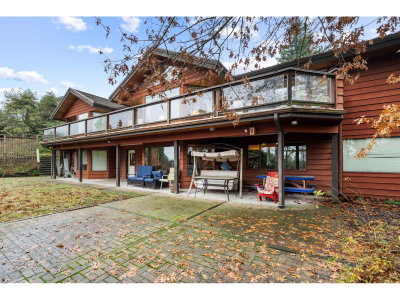 13193 COULTHARD Road | Surrey British Columbia | Slide Image Thirteen