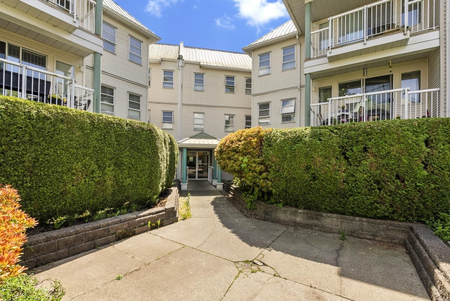 206 - 9763 140 STREET Image 22