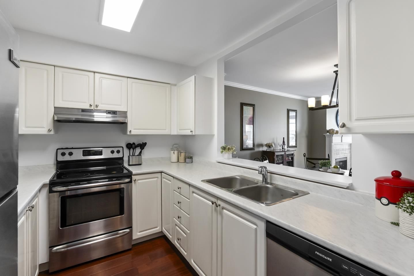 206 - 9763 140 STREET Image 9
