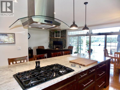 2568 CHIMNEY LAKE Road | Williams Lake British Columbia | Slide Image Eight